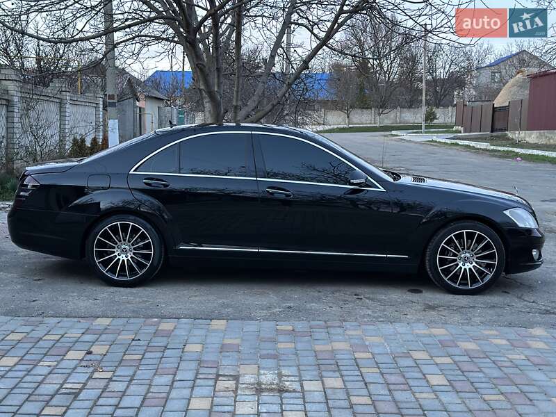 Седан Mercedes-Benz S-Class 2008 в Березовке