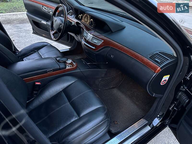 Седан Mercedes-Benz S-Class 2008 в Березовке