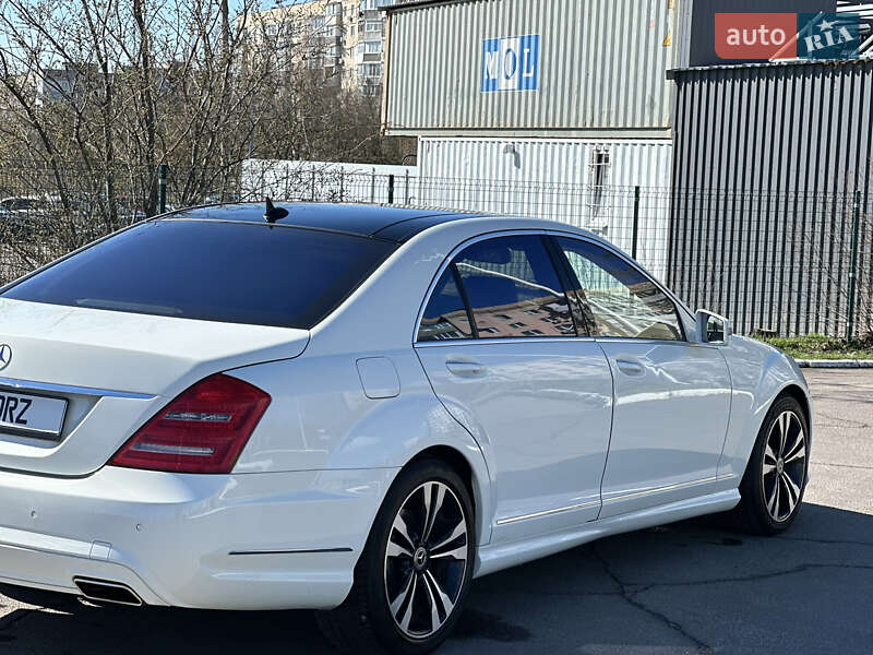 Седан Mercedes-Benz S-Class 2008 в Одесі