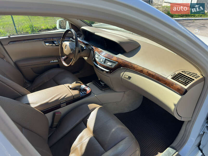 Седан Mercedes-Benz S-Class 2008 в Одесі