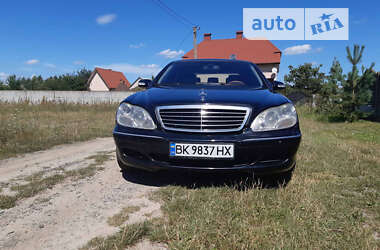 Седан Mercedes-Benz S-Class 2002 в Буче