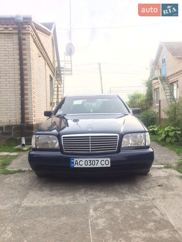 Седан Mercedes-Benz S-Class 1992 в Луцке