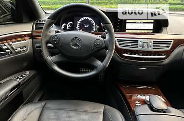 Седан Mercedes-Benz S-Class 2012 в Києві