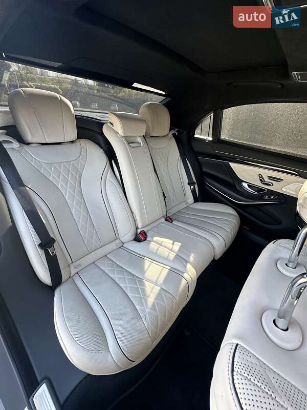 Седан Mercedes-Benz S-Class 2018 в Киеве