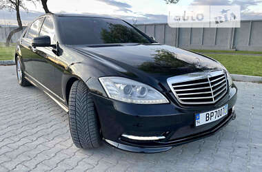 Седан Mercedes-Benz S-Class 2008 в Львові