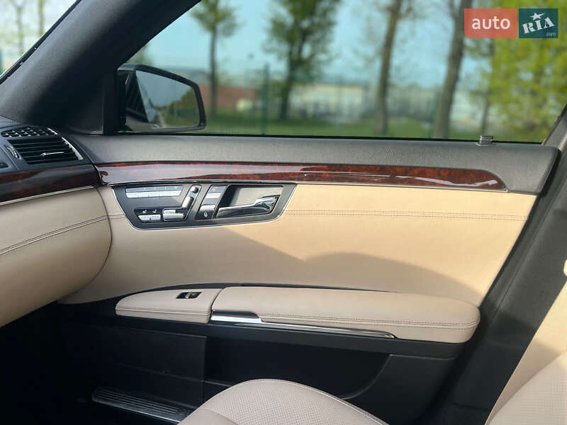 Седан Mercedes-Benz S-Class 2011 в Броварах