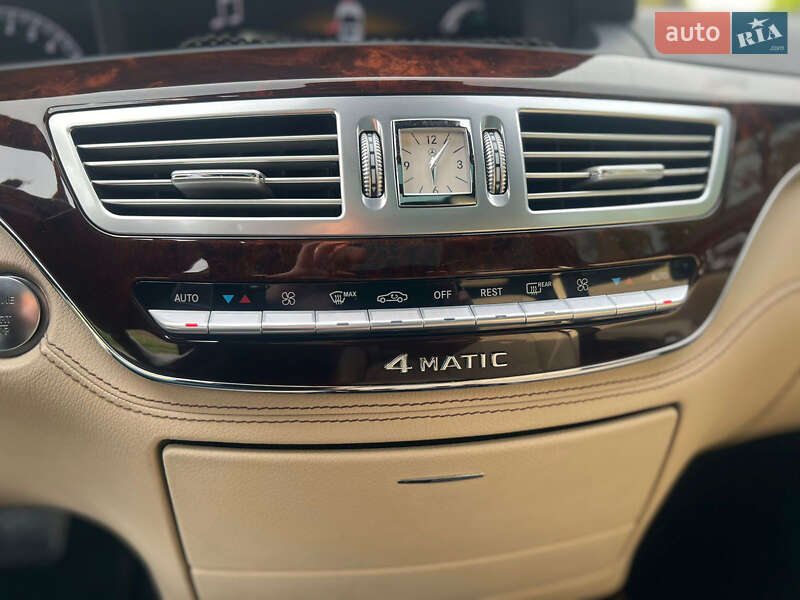 Седан Mercedes-Benz S-Class 2011 в Броварах