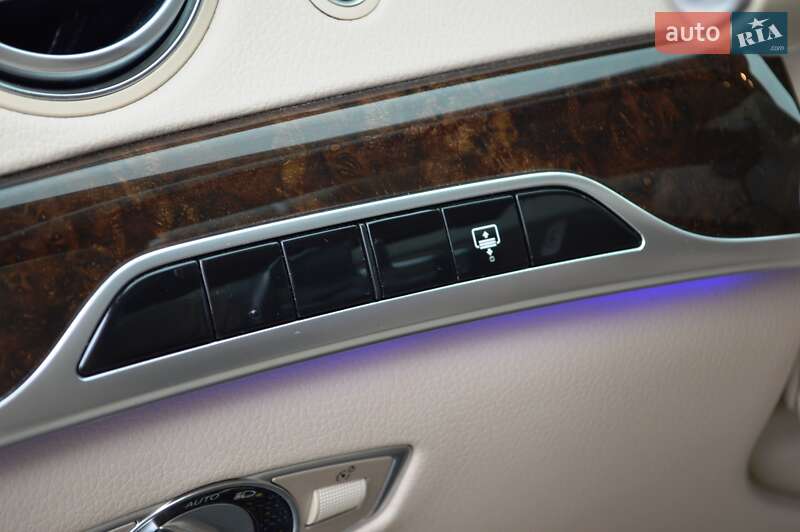 Седан Mercedes-Benz S-Class 2018 в Одессе