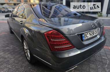 Седан Mercedes-Benz S-Class 2010 в Львові