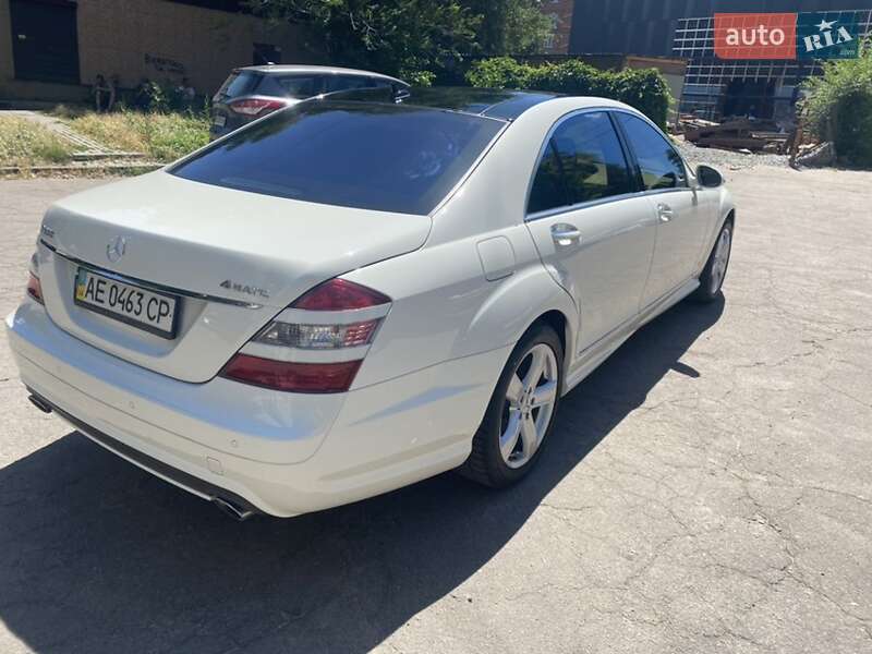 Седан Mercedes-Benz S-Class 2008 в Дніпрі