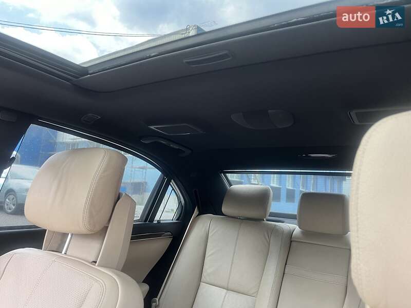 Седан Mercedes-Benz S-Class 2008 в Ровно