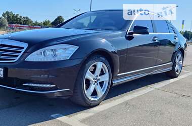 Седан Mercedes-Benz S-Class 2006 в 