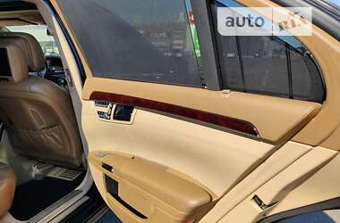 Седан Mercedes-Benz S-Class 2006 в 