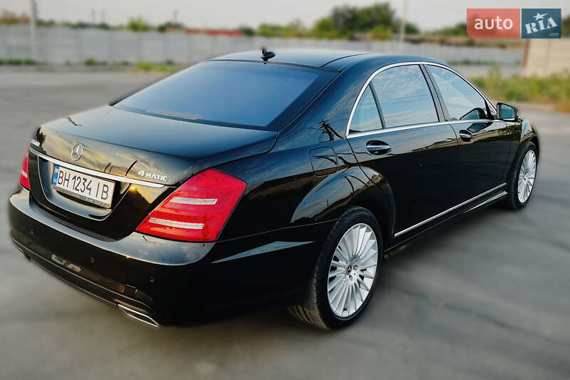 Седан Mercedes-Benz S-Class 2010 в Одесі