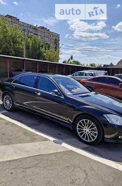 Седан Mercedes-Benz S-Class 2008 в Кривом Роге