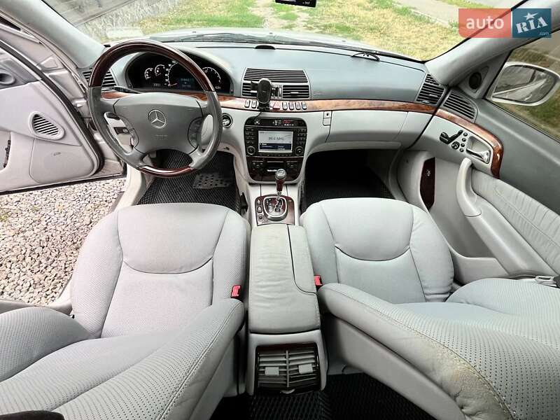 Седан Mercedes-Benz S-Class 1999 в Тростянце