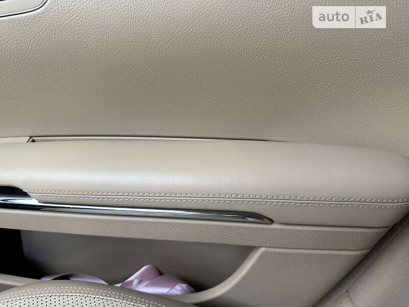 Седан Mercedes-Benz S-Class 2010 в Киеве