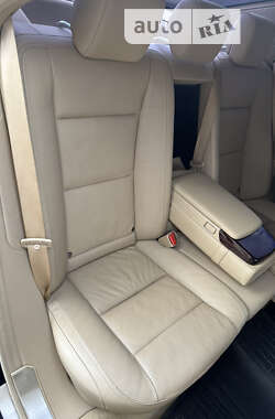 Седан Mercedes-Benz S-Class 2010 в 