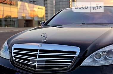 Седан Mercedes-Benz S-Class 2007 в Полтаві