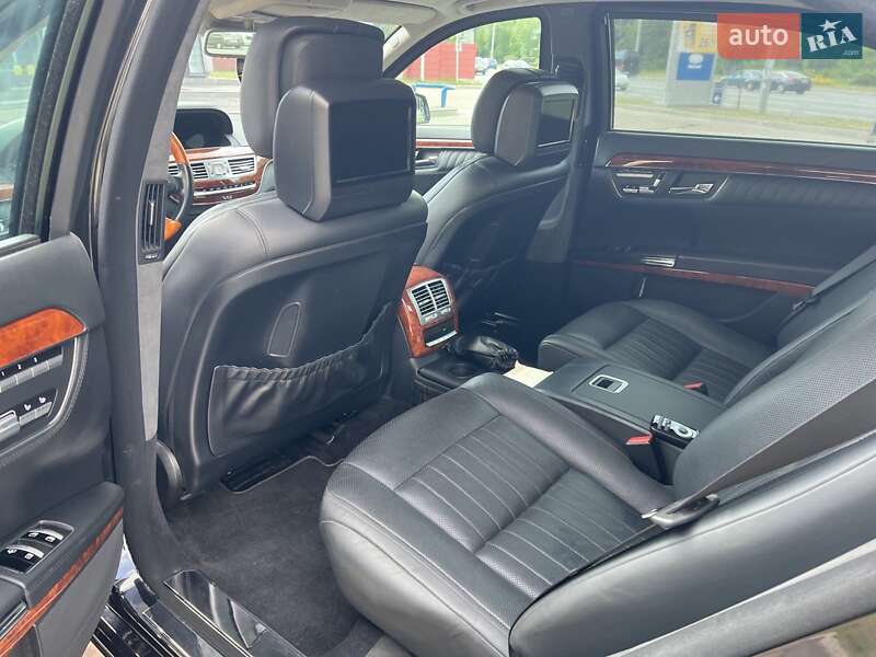 Седан Mercedes-Benz S-Class 2010 в Киеве