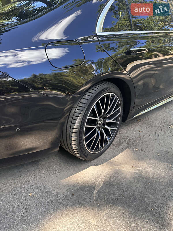 Седан Mercedes-Benz S-Class 2021 в Виннице