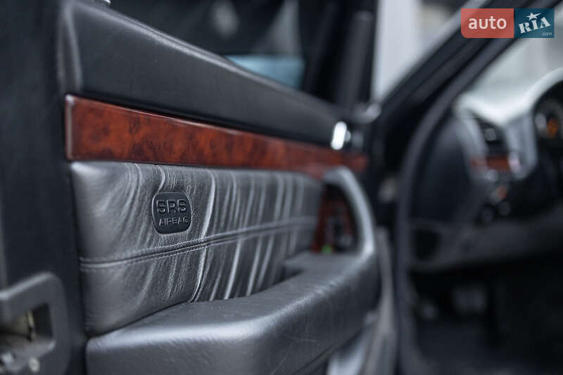 Седан Mercedes-Benz S-Class 1997 в Львове