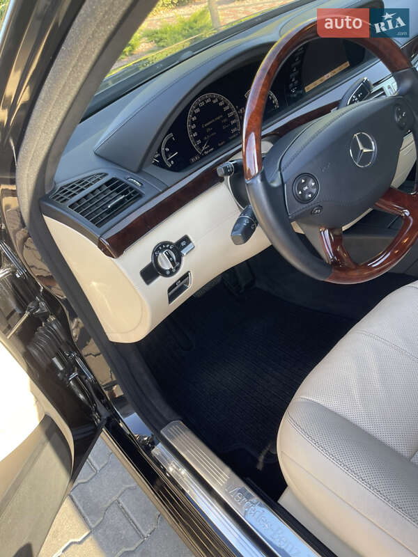 Седан Mercedes-Benz S-Class 2007 в Одесі