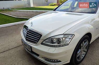 Седан Mercedes-Benz S-Class 2012 в 