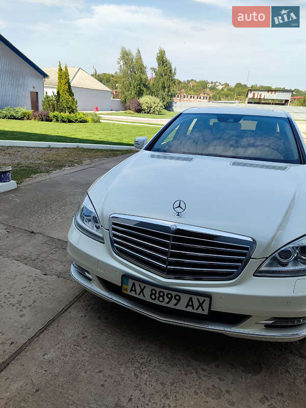 Седан Mercedes-Benz S-Class 2012 в Харькове