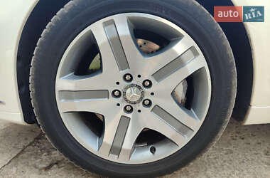 Седан Mercedes-Benz S-Class 2012 в 