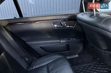 Седан Mercedes-Benz S-Class 2007 в Виннице