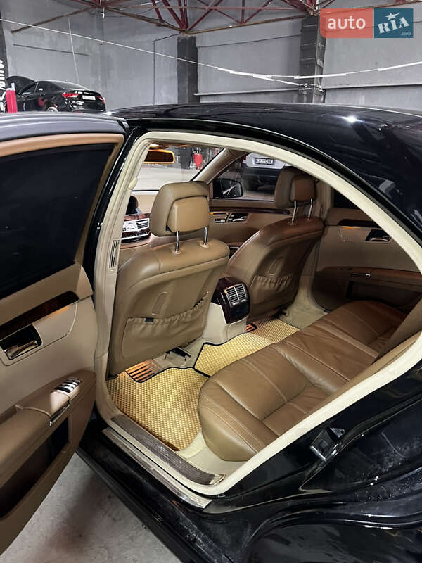 Седан Mercedes-Benz S-Class 2008 в Львове