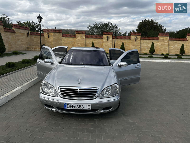 Седан Mercedes-Benz S-Class 2001 в Измаиле
