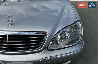 Седан Mercedes-Benz S-Class 2001 в 