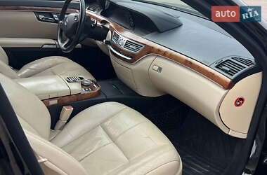 Седан Mercedes-Benz S-Class 2006 в 
