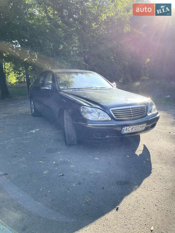 Седан Mercedes-Benz S-Class 2000 в Горохове