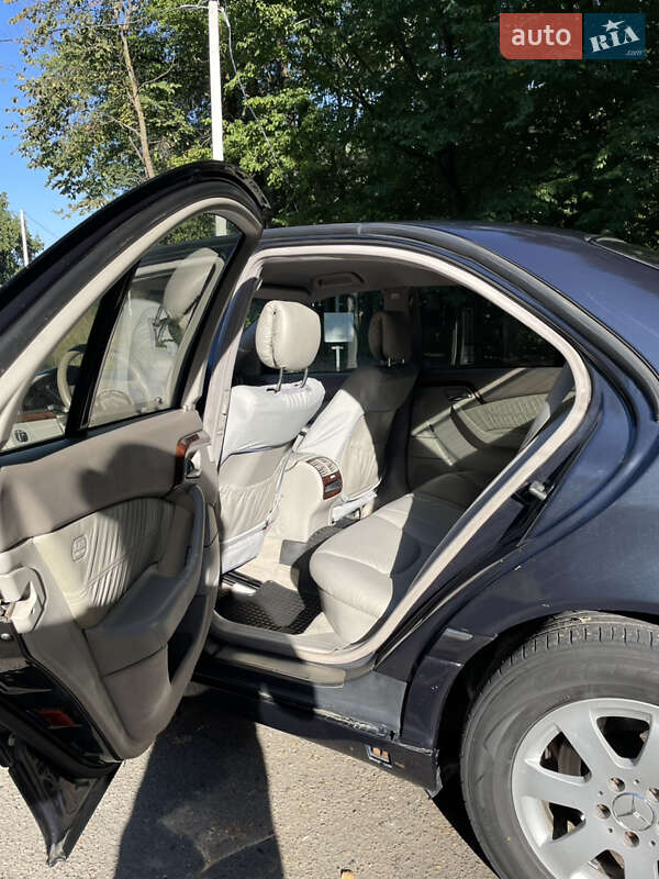 Седан Mercedes-Benz S-Class 2000 в Горохове