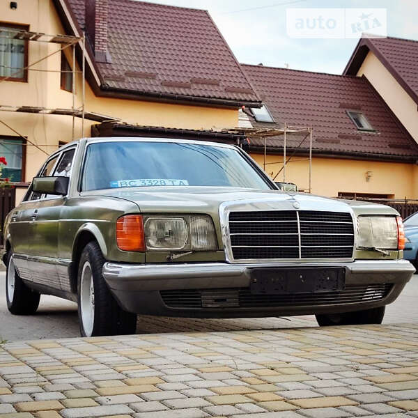 Седан Mercedes-Benz S-Class 1980 в Львове