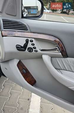 Седан Mercedes-Benz S-Class 2002 в 