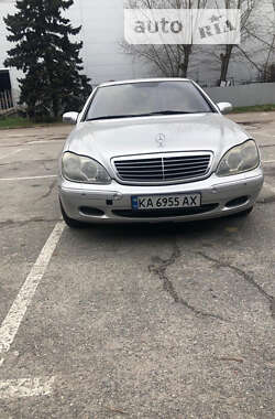 Седан Mercedes-Benz S-Class 2000 в Києві