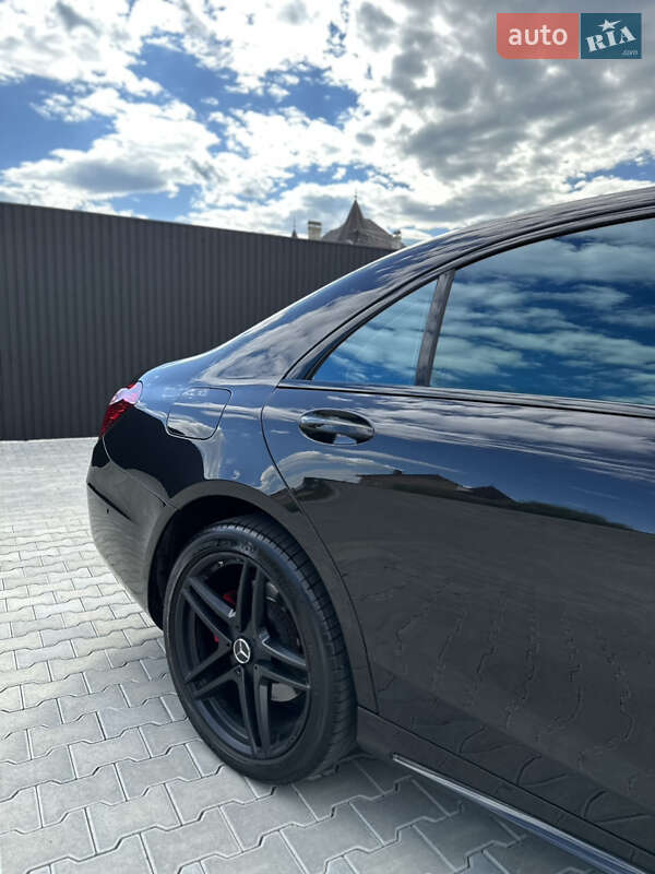 Седан Mercedes-Benz S-Class 2014 в Киеве