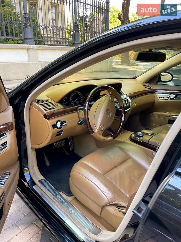 Седан Mercedes-Benz S-Class 2006 в Одессе