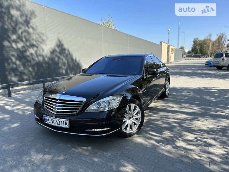 Седан Mercedes-Benz S-Class 2012 в Вінниці