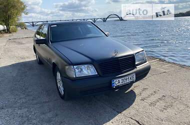 Седан Mercedes-Benz S-Class 1996 в Днепре