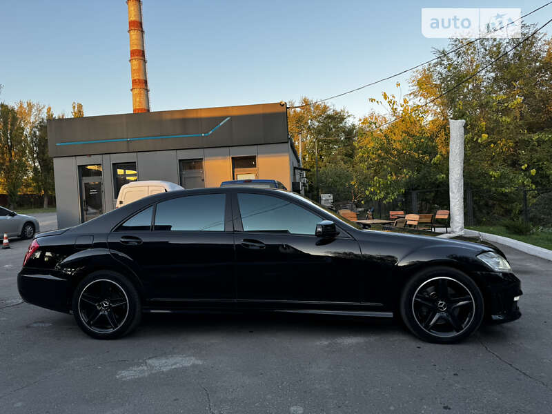 Седан Mercedes-Benz S-Class 2007 в Днепре