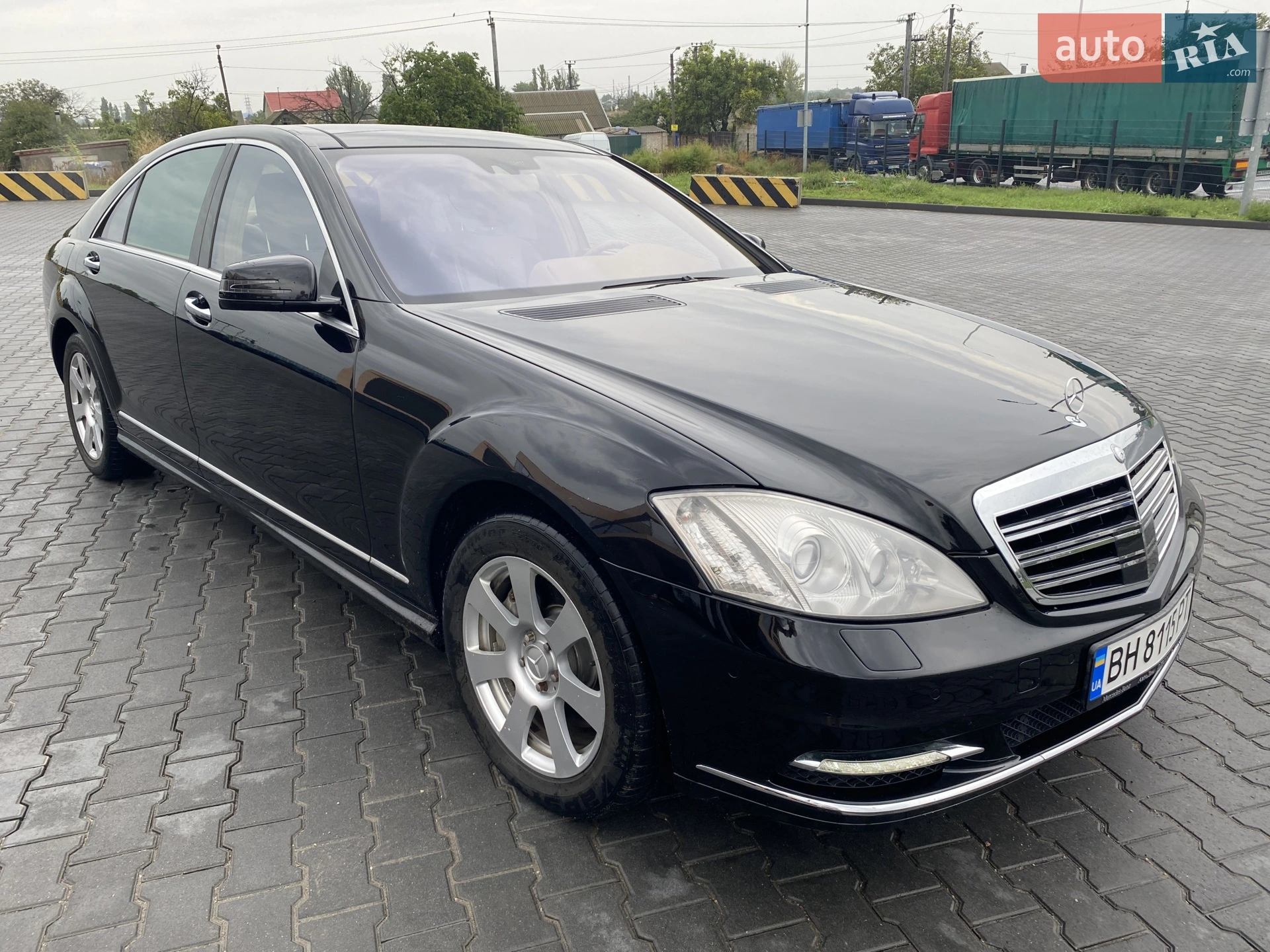 Mercedes-Benz S-Class 2007 VIN WDDNG71X37A126384 фото оголошення 2 з 13