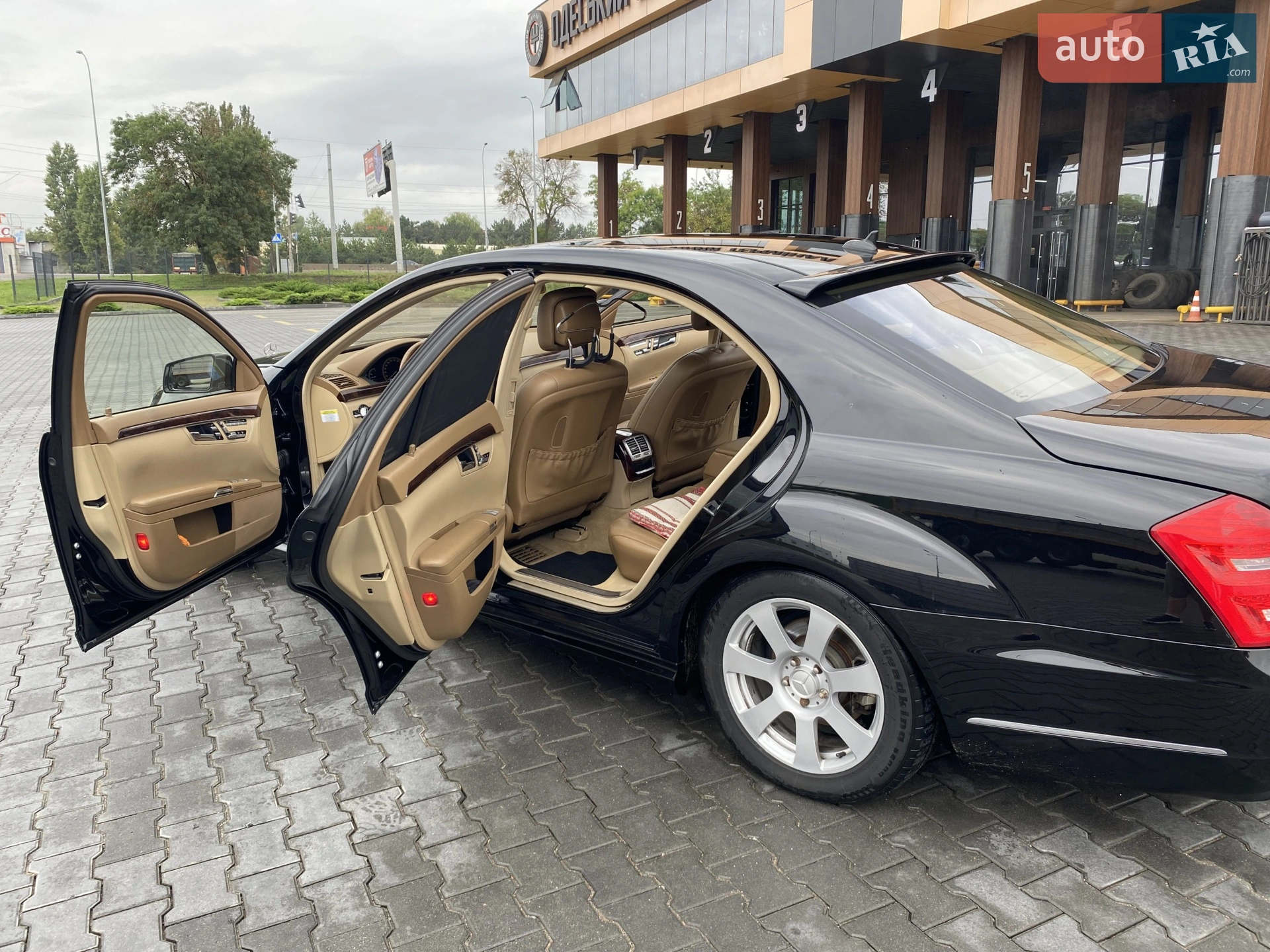 Mercedes-Benz S-Class 2007 VIN WDDNG71X37A126384 фото оголошення 11 з 13