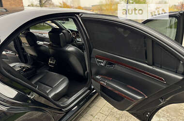 Седан Mercedes-Benz S-Class 2006 в 