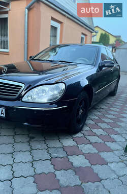 Седан Mercedes-Benz S-Class 2000 в Миколаєві