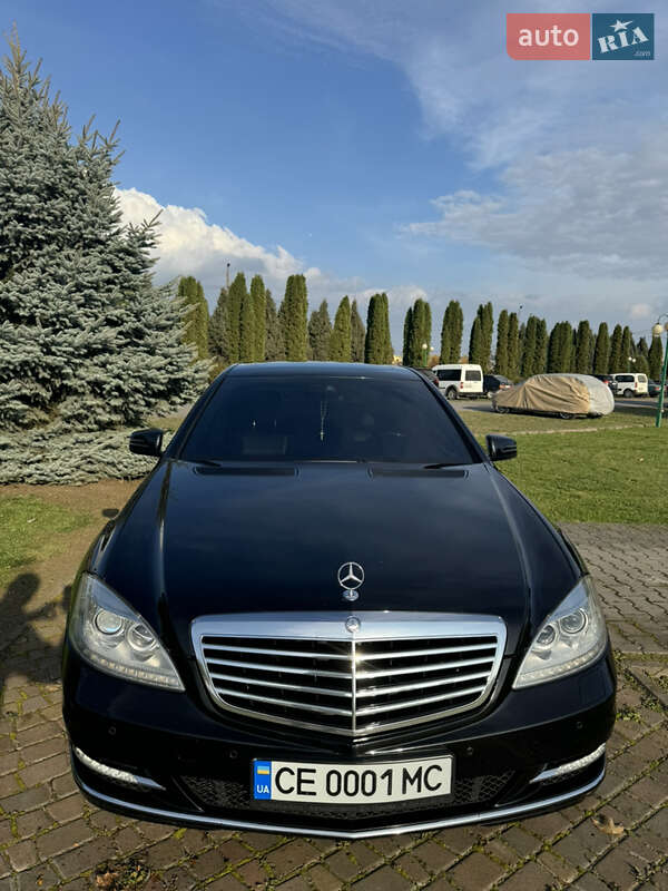 Седан Mercedes-Benz S-Class 2010 в Чернівцях